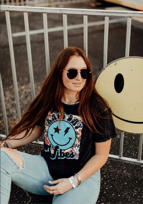 Race Day Vibes Tee